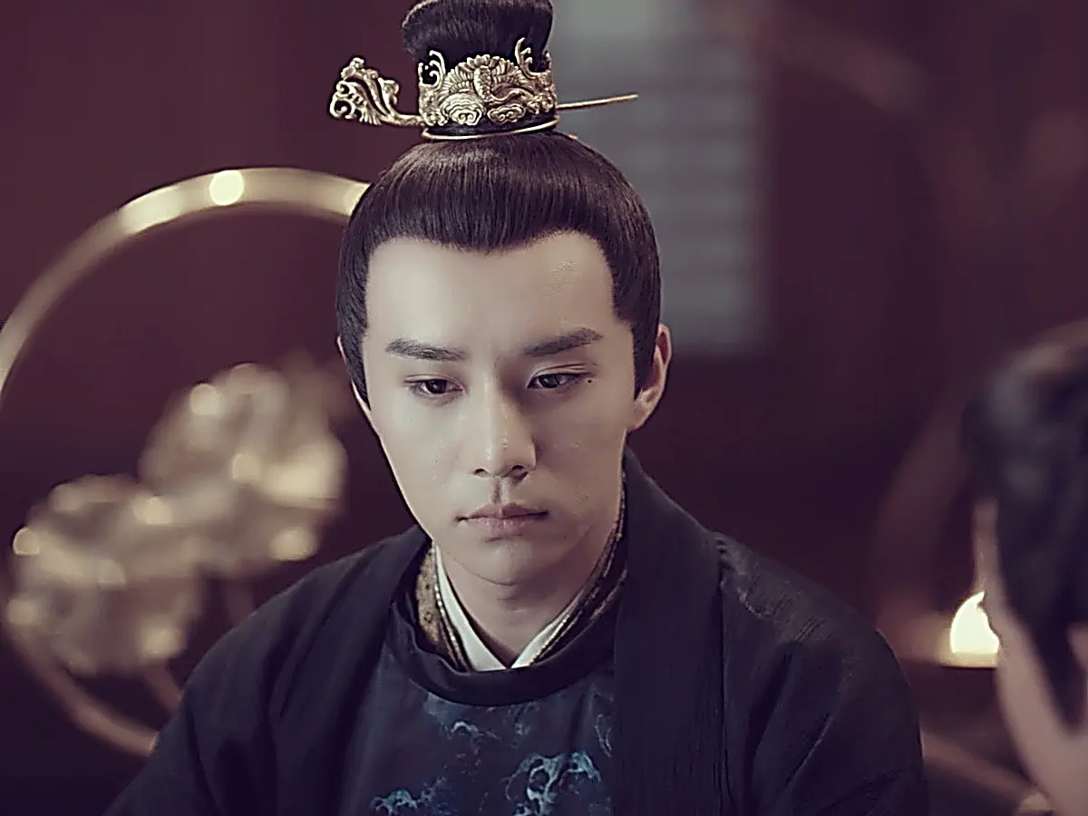 Prince Lu contemplates his next move following his conversation with the Grand Tutor