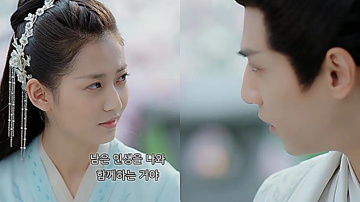 Chong Xuezhi and Shangguan Tou sharing a quiet moment in And the Winner Is Love Episode 19