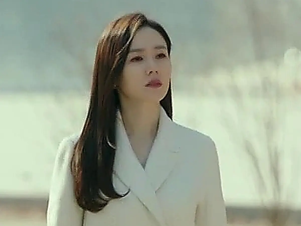 Ri Jeong-hyeok's scheduled message suggesting a midday walk