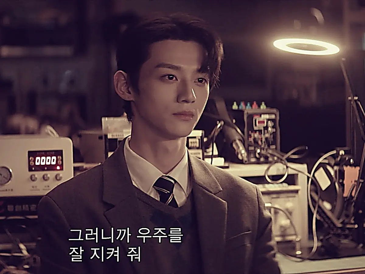 Lin Zechu asking Zhang Yubai to protect Lin Zhixia