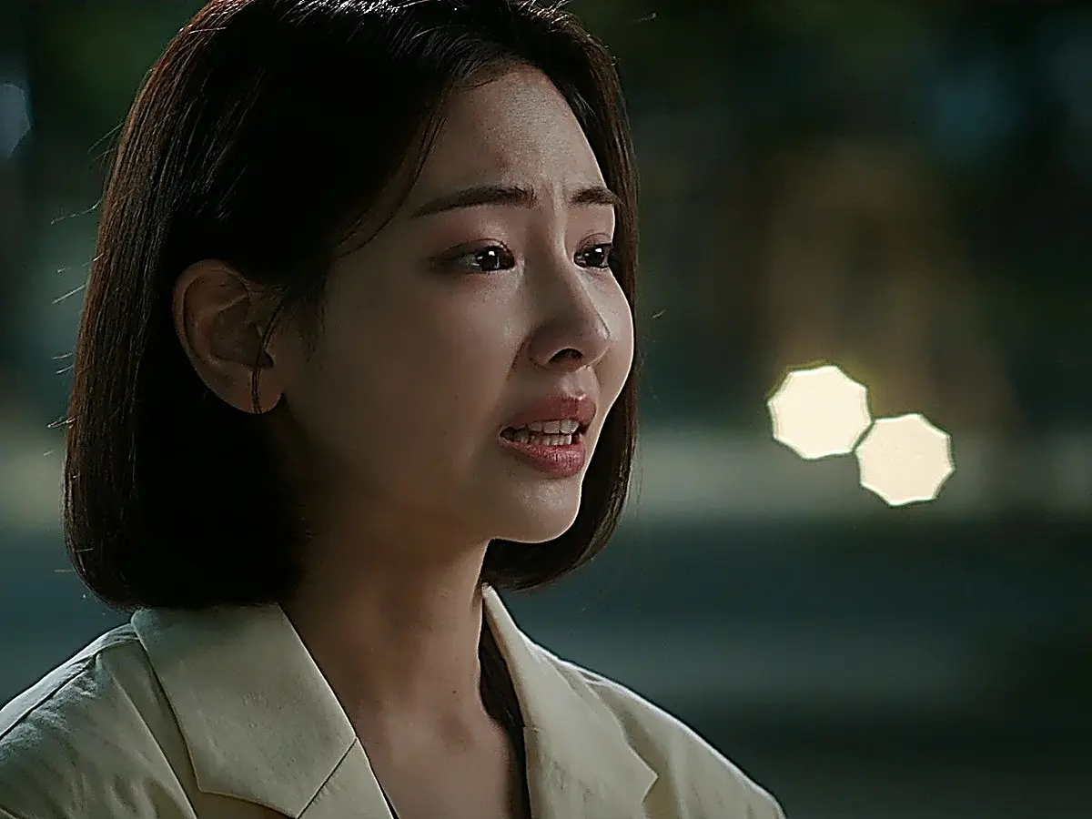 Contract worker Lee Ji-hye breaks down in tears over Eun-tae's unwanted pity