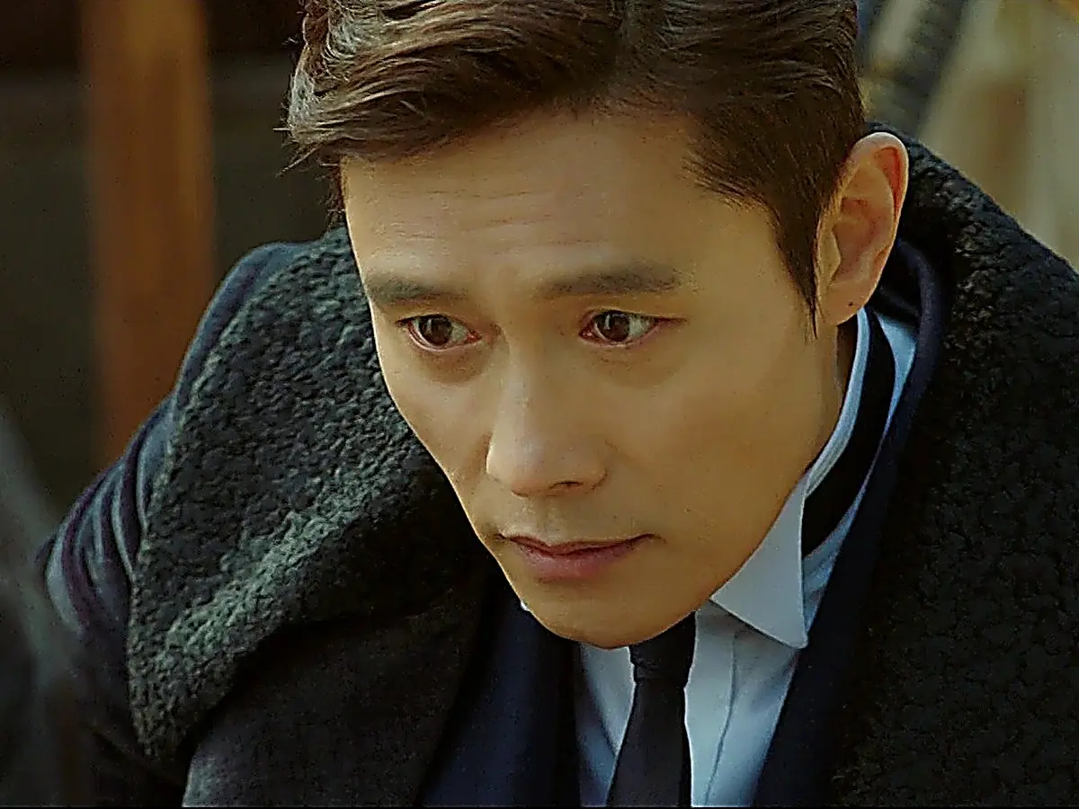 Eugene Choi intervenes to defend helpless locals