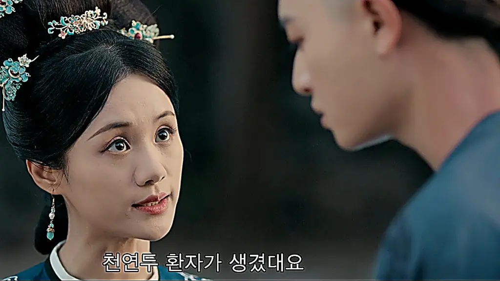 Ya Jin warning the 14th Prince about the epidemic spreading through the capital