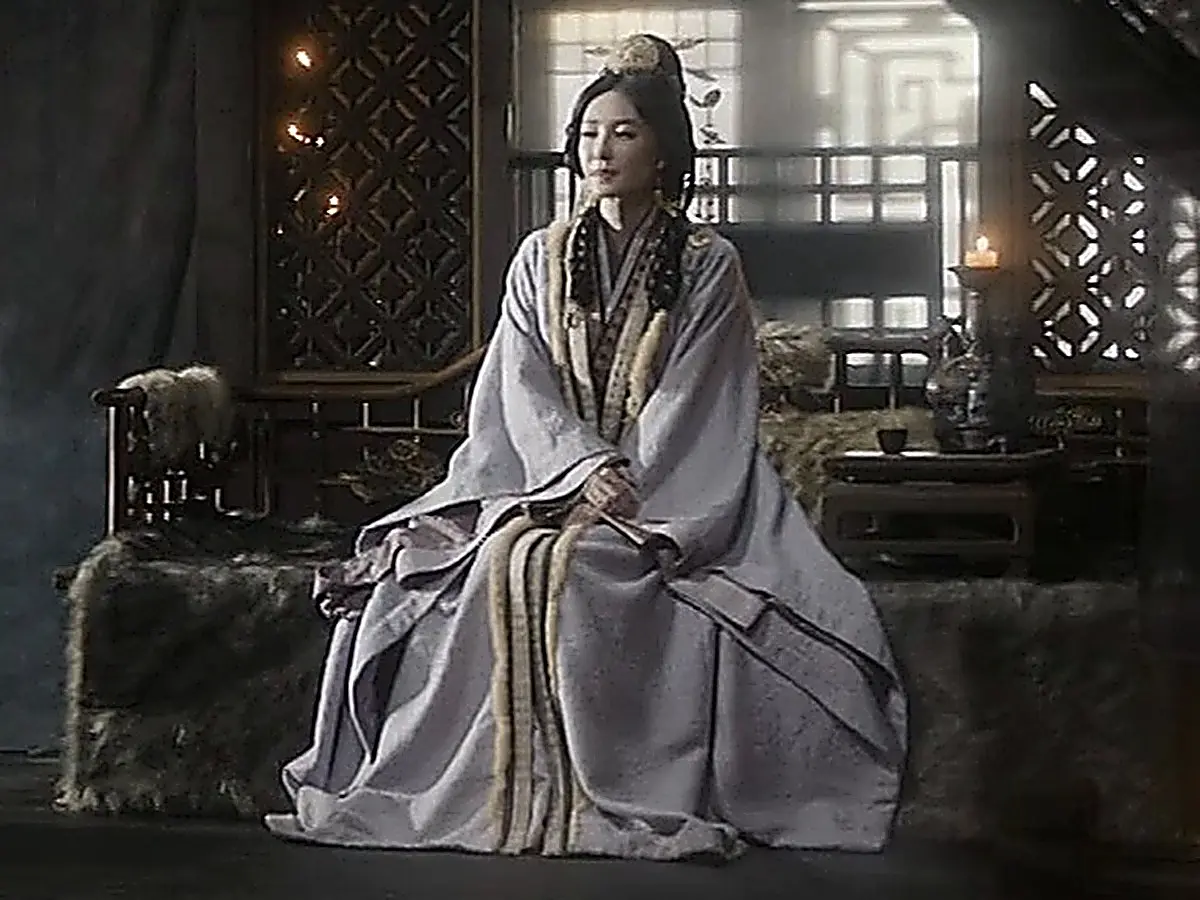 Empress Dowager Shaoyang opening up about her terminal illness and regrets