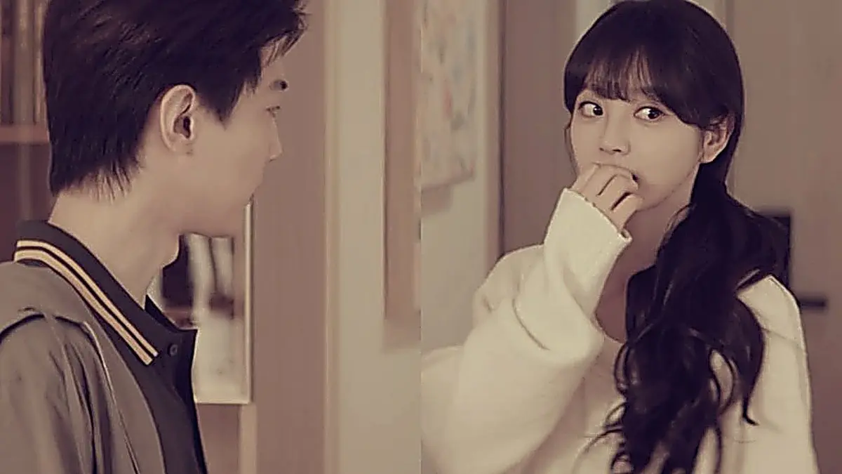 Zhang Yubai in a layered collar top standing beside Lin Zhixia in Genius Girlfriend Episode 24