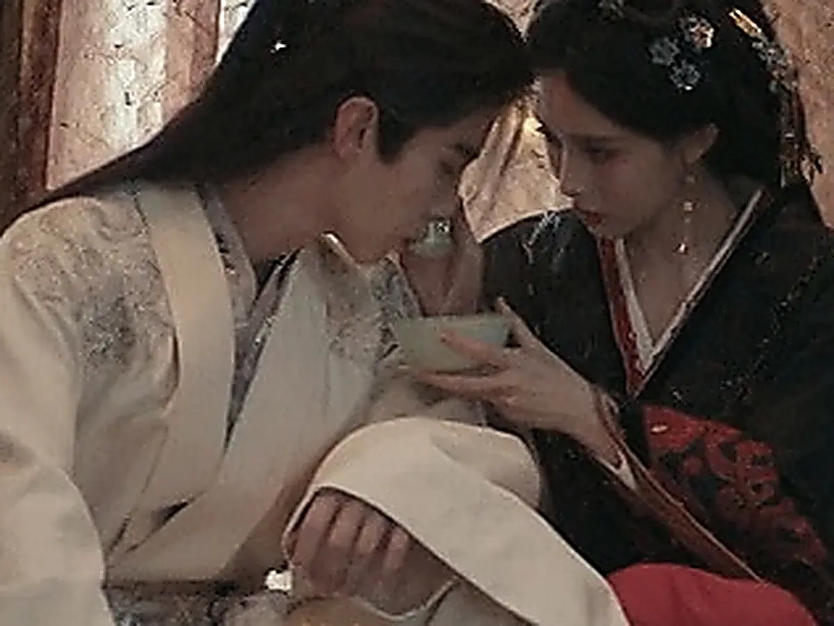 Xiao Huayong and Shen Xihe reunited over medicine