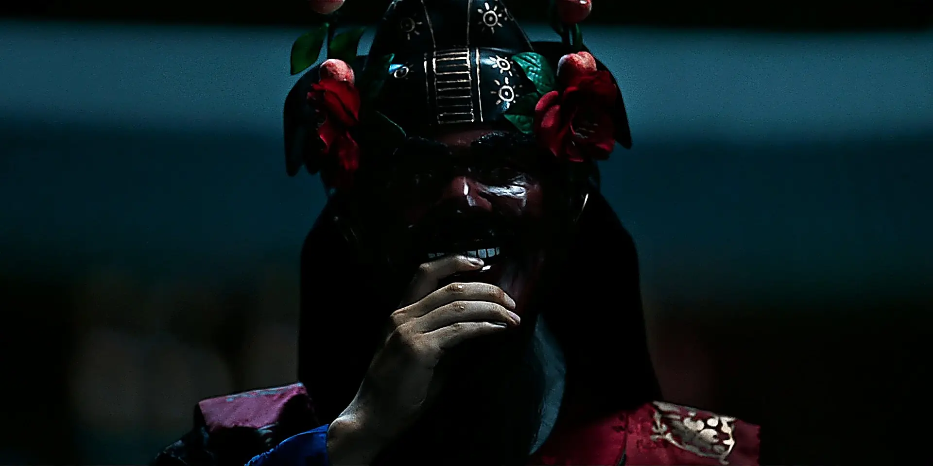 An intruder holding a drawn longsword while wearing a red Cheoyong dance mask